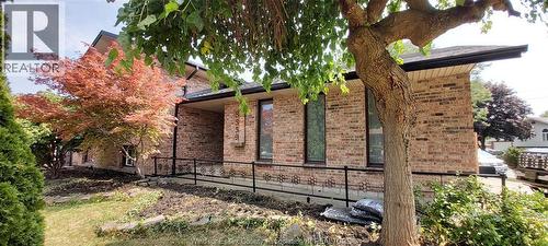 8339 Kingston Crescent, Windsor, ON 