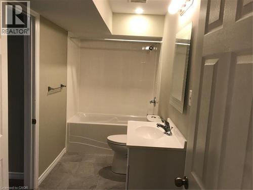 102 B Elmbank Trail, Kitchener, ON 