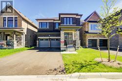 41 KENNETH ROGERS CRESCENT  East Gwillimbury, ON L9N 0S3