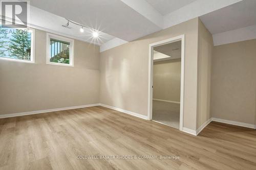 157 Gladeview Private, Ottawa, ON 
