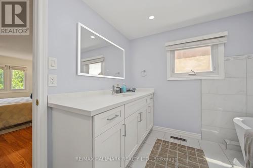 329 Kingsbridge Garden Circle, Mississauga, ON 