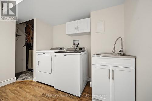 329 Kingsbridge Garden Circle, Mississauga, ON 