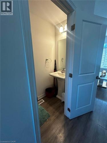 575 WOODWARD Avenue Unit# 28 , Hamilton, Ontario L8H 0B3 4