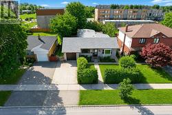 169 RANEE AVENUE  Toronto, ON M6A 1N3