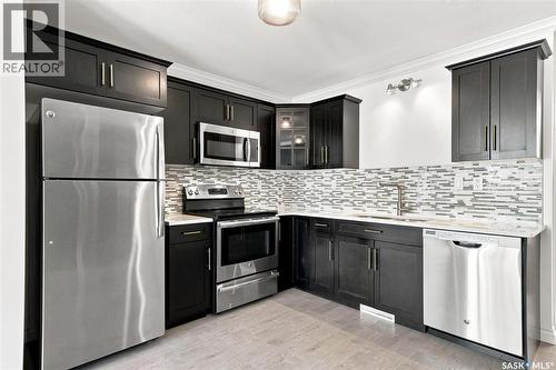 211 225 Hassard Close, Saskatoon, SK 