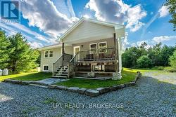 131 LEISURE POINT ROAD  Rideau Lakes, ON K0G 1X0