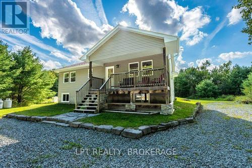 131 LEISURE POINT ROAD  Rideau Lakes, ON K0G 1X0