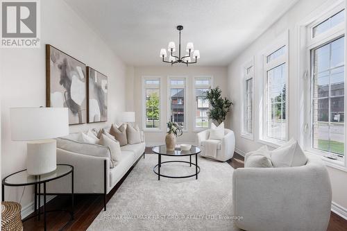 1 Cale Avenue, Clarington, ON 