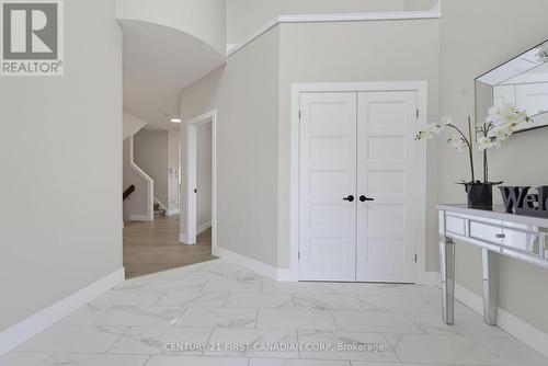 UPPER UNIT - 2023 JUBILEE DRIVE , London North (North E), Ontario N6G 0H7 3