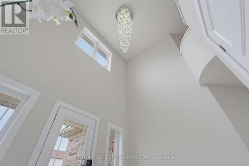 UPPER UNIT - 2023 JUBILEE DRIVE , London North (North E), Ontario N6G 0H7 5
