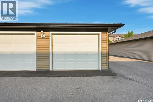 202 110 Shillington Crescent, Saskatoon, SK 