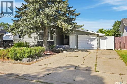 1312 King Crescent, Moose Jaw, SK 