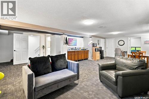 1312 King Crescent, Moose Jaw, SK 