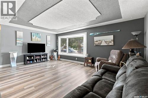 1312 King Crescent, Moose Jaw, SK 