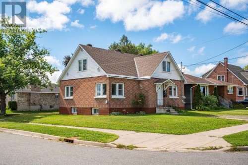 341 Devon RD  Sault Ste. Marie, ON P6C 1Y4