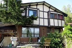 40 STANLAND DRIVE  Toronto, ON M1M 2G4