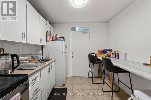 64 Bayswater Avenue, Ottawa, ON 