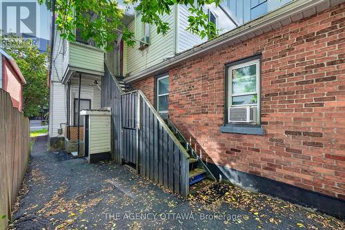 64 Bayswater Avenue, Ottawa, ON 