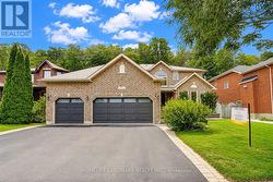 31 CRIMSON RIDGE ROAD  Barrie, ON L4N 9R8