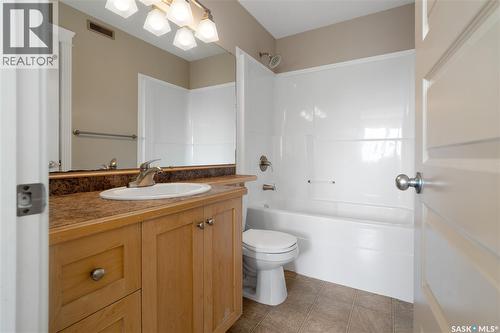 5 Simpson Bay, Balgonie, SK 