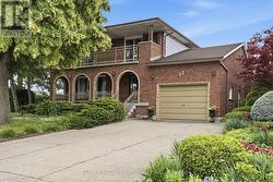 57 NEIL AVENUE  Hamilton, ON L8G 2N1