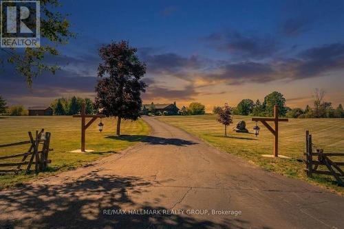 2185 Old Second Line Road, Ottawa, ON 
