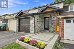 36 CHAUCER CRESCENT  Barrie, ON L4N 4T7