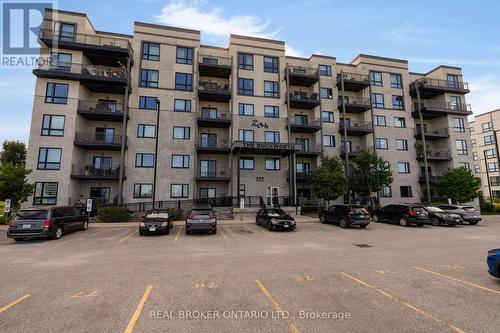 604 - 299 CUNDLES ROAD E  Barrie, ON L4M 0K9