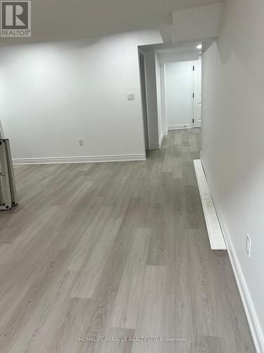 23 ALDENHAM STREET , Brampton, Ontario L6X 5S2 4