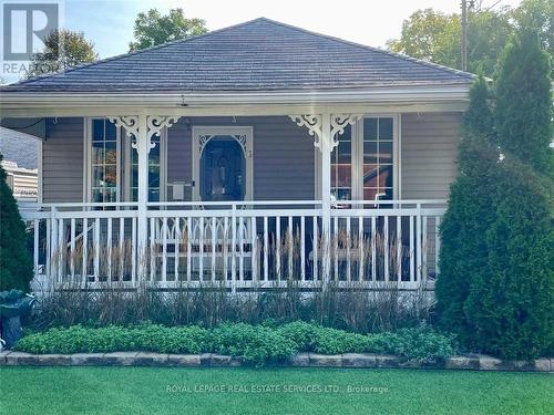 30 COLLEGE STREET , Halton Hills, Ontario L7G 2N7 1