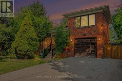 647 BURNHAMTHORPE ROAD  Toronto, ON M9C 2Z1