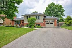 24 FIELD ROAD  London South (South V), ON N6P 1C5