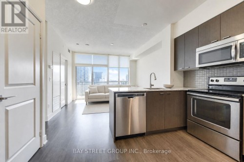 2006 - 88 Sheppard Avenue E, Toronto, ON 
