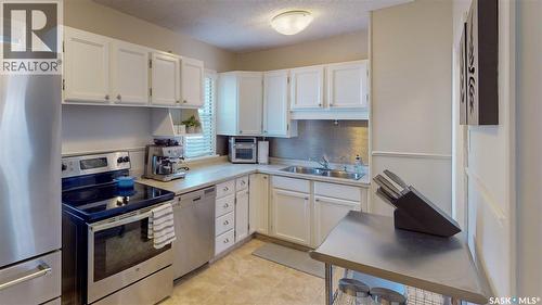 1073 Mcintosh Street, Regina, SK 