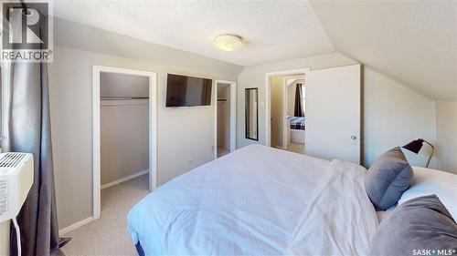 1073 Mcintosh Street, Regina, SK 
