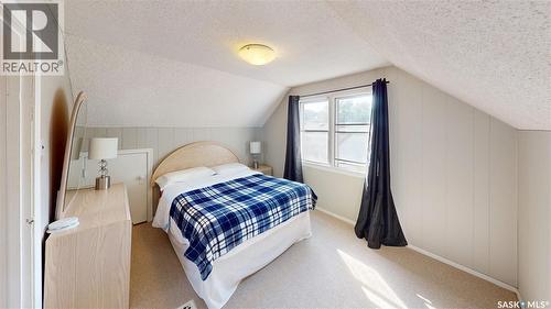 1073 Mcintosh Street, Regina, SK 