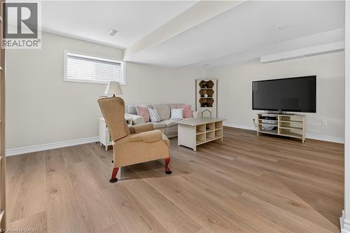 83 Morrison Crescent, Grimsby, ON 
