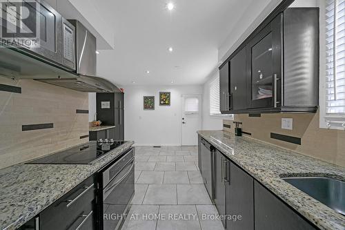 3241 Mccarthy Court, Mississauga, ON 
