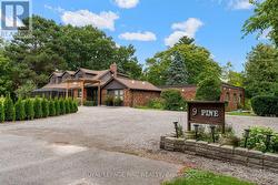 9 PINE STREET  Niagara-On-The-Lake (Virgil), ON L0S 1J0