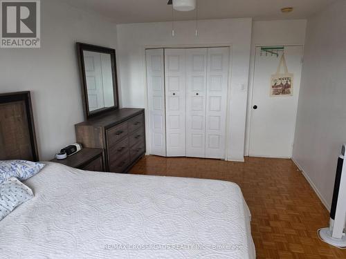 Bedroom - 1004 - 5 Frith Road, Toronto, ON 