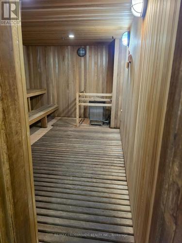 Sauna - 1004 - 5 Frith Road, Toronto, ON 