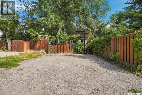 2274 Elphinstone Street, Regina, SK 