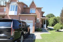 16 ECHO GLEN ROAD  Toronto, ON M9B 4W6