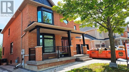 39 TREMBLAY AVENUE , Vaughan, Ontario L4H 2W8 2