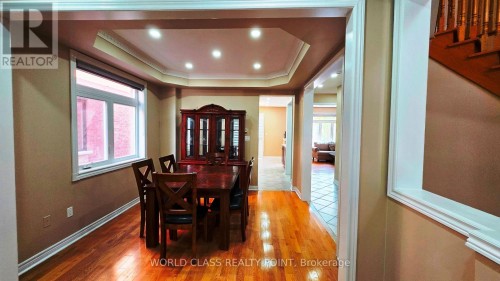 39 TREMBLAY AVENUE , Vaughan, Ontario L4H 2W8 5