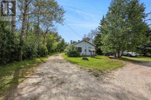 9031 BEACHWOOD ROAD  Wasaga Beach, ON L9Z 2X9