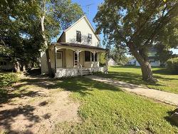 144 Fifth Street Reston, MB R0M 1X0