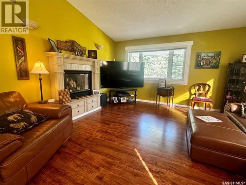 73 Veterans Boulevard, York Lake, SK 