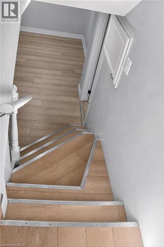 96 BALSAM Avenue S Unit# Basement , Hamilton, Ontario L8M 3B3 3