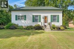 17 QUEEN Street  North Dumfries, ON N0B 1L0